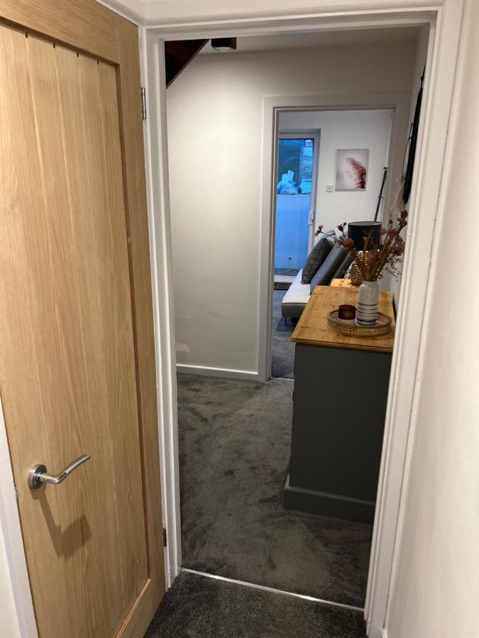 House Sleeps 8. 2Bedrooms & Sofa Beds In Sitting Room Bath Eksteriør bilde